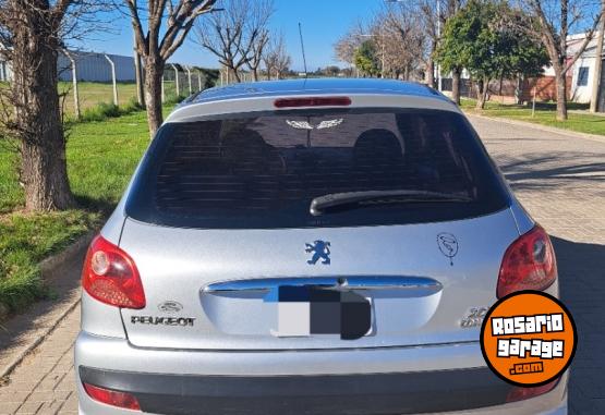 Autos - Peugeot 207 Compact 2010 Nafta 110000Km - En Venta