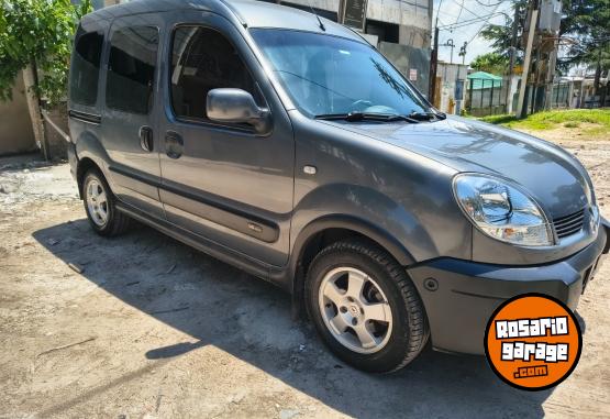 Autos - Renault Kangoo sportway 2010 Nafta 83000Km - En Venta