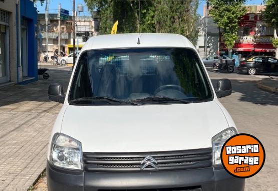 Utilitarios - Citroen Berlingo 2022 Diesel 110000Km - En Venta