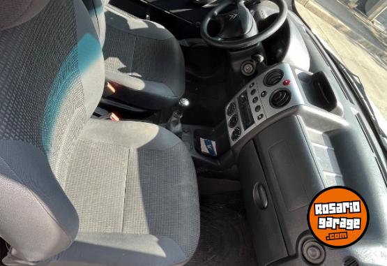 Utilitarios - Citroen Berlingo 2022 Diesel 110000Km - En Venta