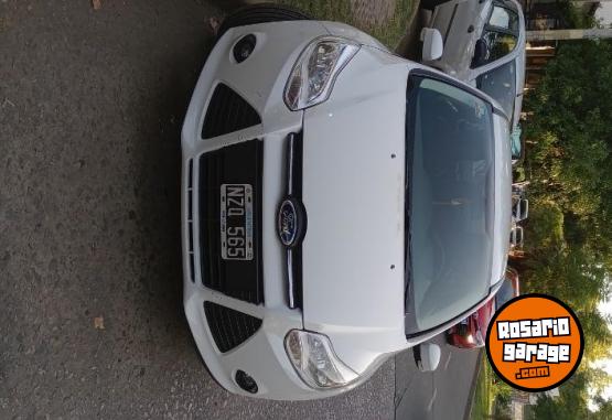 Autos - Ford Focus 3 2014 Nafta 111111Km - En Venta