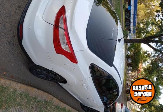 Autos - Ford Focus 3 2014 Nafta 111111Km - En Venta