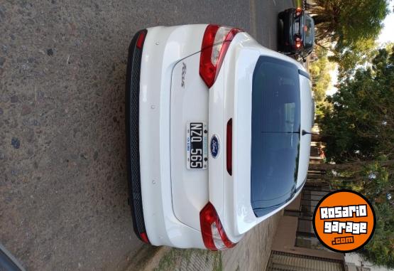 Autos - Ford Focus 3 2014 Nafta 111111Km - En Venta