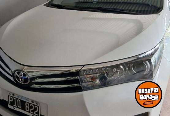 Autos - Toyota Corolla 2015 Nafta 180000Km - En Venta