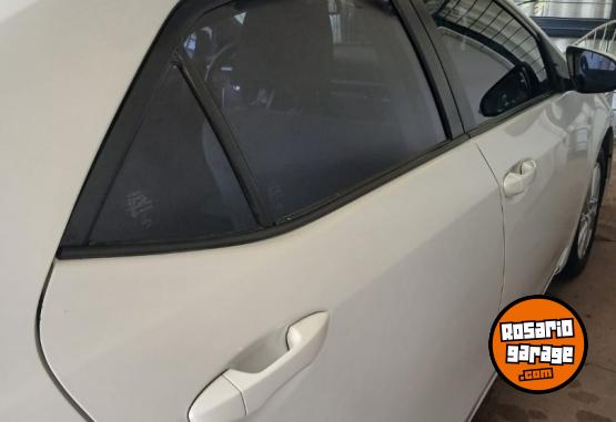 Autos - Toyota Corolla 2015 Nafta 180000Km - En Venta
