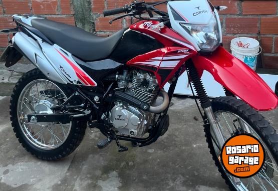 Motos - Corven R3 2025 Nafta 12000Km - En Venta
