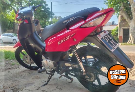 Motos - Honda Biz 125 2016 Nafta 14600Km - En Venta