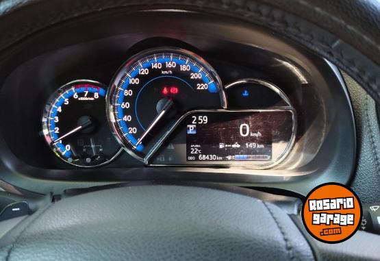 Autos - Toyota Yaris Sedan 1.5 XLS Pack 2024 Nafta 68450Km - En Venta