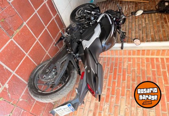 Motos - Bajaj Dominar 250 2023 Nafta 10200Km - En Venta