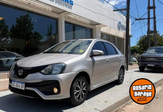 Autos - Toyota ETIOS 4 ptas XLS 1.5 6M/T 2018 GNC 173000Km - En Venta
