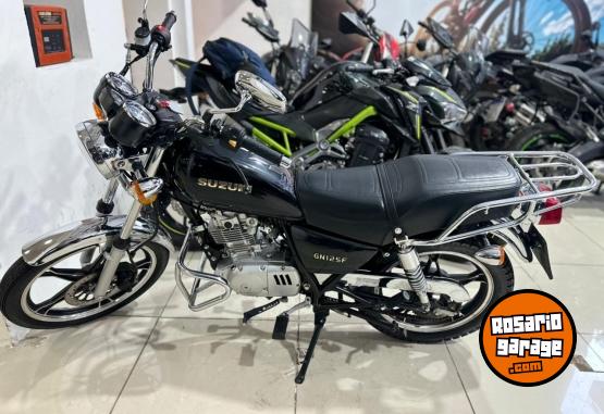 Motos - Suzuki GN 125 2023 Nafta 10700Km - En Venta