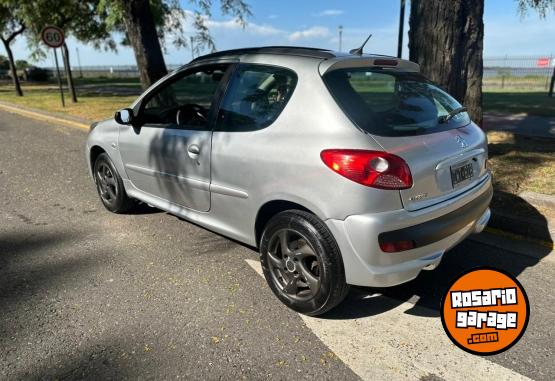 Autos - Peugeot 207 QUICKSILVER 2010 Nafta 142000Km - En Venta