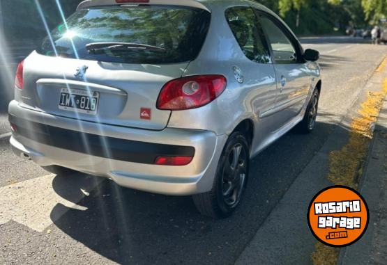 Autos - Peugeot 207 QUICKSILVER 2010 Nafta 142000Km - En Venta