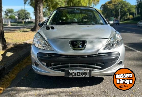 Autos - Peugeot 207 QUICKSILVER 2010 Nafta 142000Km - En Venta