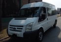 Utilitarios - Ford Transit minibus 2013 Diesel 142000Km - En Venta