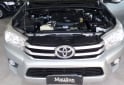 Camionetas - Toyota hilux srv 4x4 2.8 tdi 2017 Diesel 135000Km - En Venta
