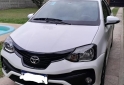 Autos - Toyota ETIOS XLS PACK 2022 Nafta 8000Km - En Venta