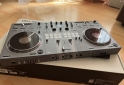 Instrumentos Musicales - Pioneer DJ DDJ-REV7 Controlador de DJ profesional para Serato DJ Pro - En Venta