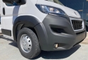 Utilitarios - Peugeot BOXER PREMIUM 2.2 HDI 440 CHAS 2022 Diesel 0Km - En Venta