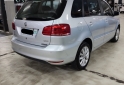 Autos - Volkswagen SURAN TRENDLINE 2015 Nafta 72000Km - En Venta