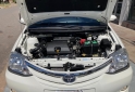 Autos - Toyota ETIOS 1.5 4 PUERTAS MANUAL XLS 2015 Nafta 55000Km - En Venta