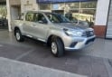 Camionetas - Toyota Hilux SR 4x4 NO amarok s1 2017 Diesel 160000Km - En Venta