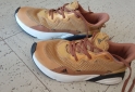 Indumentaria - zapatillas adidas como nuevas - En Venta