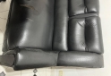 Hogar - Sillón de cuero sintético bicuerpo negro. - En Venta