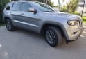 Camionetas - Jeep Grand cherokee límited 2017 Nafta 120000Km - En Venta