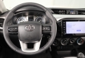 Camionetas - Toyota Hilux 4x4 SR 2023 Diesel 100Km - En Venta