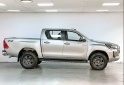 Camionetas - Toyota Hilux 4x4 SRV 2023 Diesel 20Km - En Venta