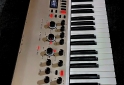 Instrumentos Musicales - Korg King Korg - En Venta