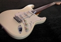 Instrumentos Musicales - Squier Stratocaster - En Venta