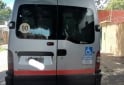Utilitarios - Renault minibus 2008 Diesel 400000Km - En Venta
