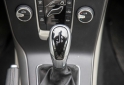 Autos - Volvo V40 T4 2.0 Momentum 2017 Nafta 33800Km - En Venta