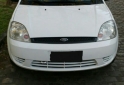 Autos - Ford Fiesta 2006 Nafta 80000Km - En Venta