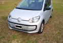 Autos - Volkswagen UP TAKE 2015 Nafta 56300Km - En Venta
