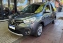 Utilitarios - Renault KANGOO STEPWAY 2024 Nafta 1000Km - En Venta