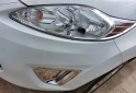 Autos - Ford Fiesta Kinetic Titanium 2013 Nafta 110000Km - En Venta