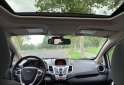 Autos - Ford Fiesta Kinetic Titanium 2013 Nafta 112000Km - En Venta