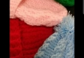 Artculos para beb - Gorritos tejidos artesanalmente - En Venta