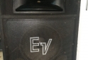 Instrumentos Musicales - Parlantes EV 15 Pulgadas (2) - En Venta