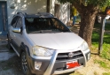 Autos - Toyota Etios cross 2014 Nafta 148000Km - En Venta