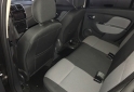 Autos - Renault Logan privilege full 2015 GNC 94000Km - En Venta