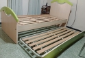 Hogar - Vendo cama 1 plaza laqueada con carrito. Usada - En Venta