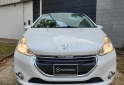 Autos - Peugeot 208 Allure+Touchscreen 2015 Nafta 95000Km - En Venta
