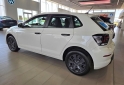 Autos - Volkswagen Polo Track 2026 Nafta 0Km - En Venta