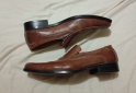 Indumentaria - LIQUIDO 8 camisas 1 par de zapatos 1 sueter 1 bermuda batistella reffans A+ benetton - En Venta