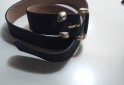 Indumentaria - SE VENDE DOS CARTERAS DE  CUERINA NEGRA Y DOS CINTOS  DE MUJER - En Venta
