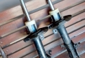 Accesorios para Autos - SE VENDE DOS AMORTIGUADORES ORIGINAL DELANTEROS PARA FORD FIESTA 2013 a 2018 - En Venta